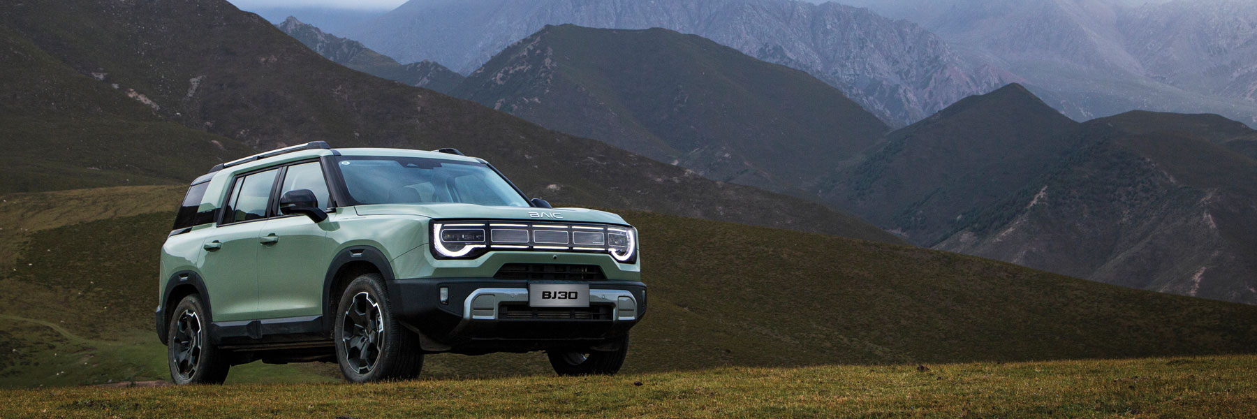 BJ30 HYBRID 18x6 002